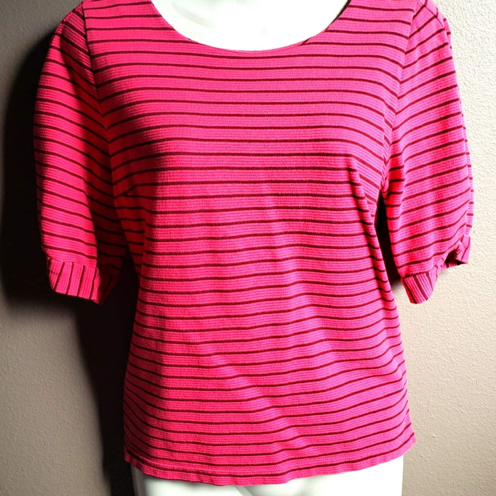 Banana Republic pink top